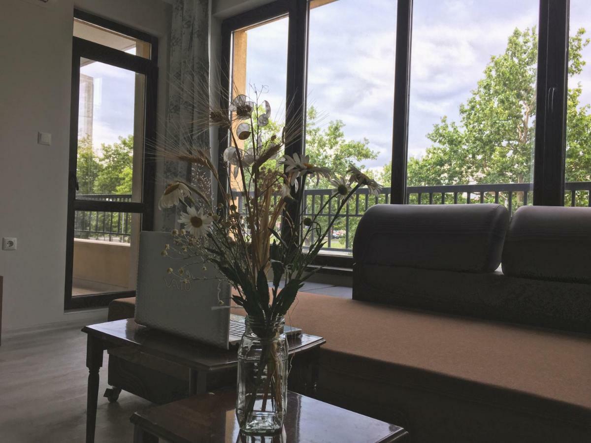 Azzurro Apartment - Ideal For Your Seaside Escape In Burgasz Kültér fotó