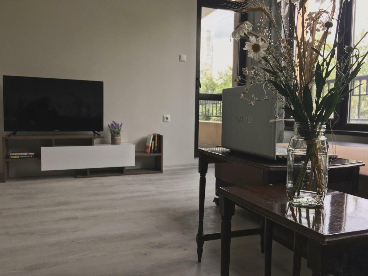 Azzurro Apartment - Ideal For Your Seaside Escape In Burgasz Kültér fotó